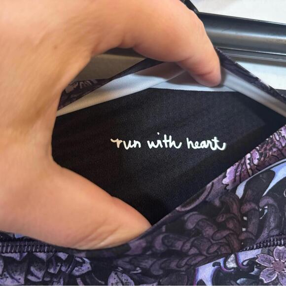 Lululemon Fast and Free Crop 23” Sz 6 Run With Heart Floral Dragon Print - Picture 7 of 8